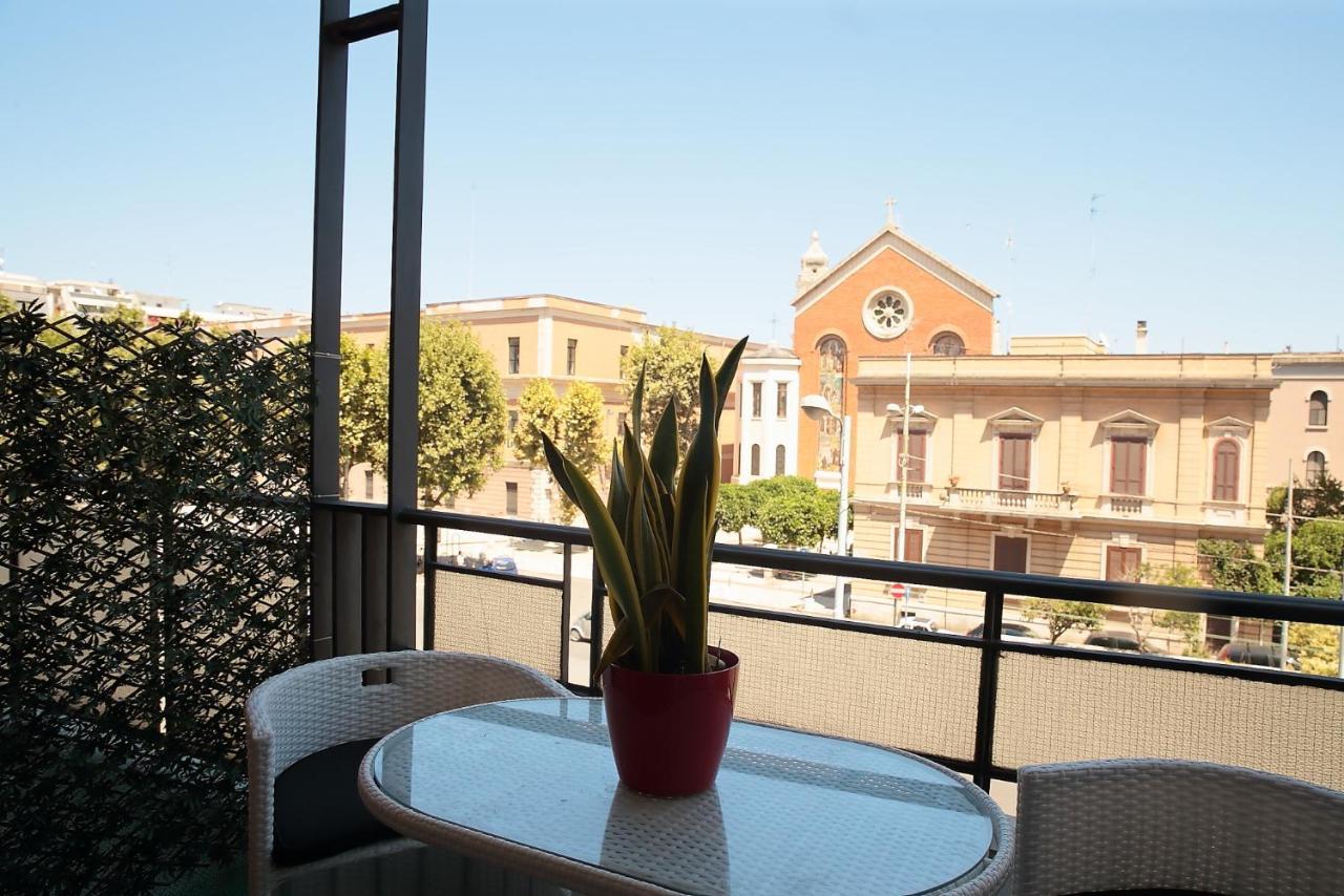 L.T. Savoia Palace & Cavour C.L. Hotel Bari Kültér fotó