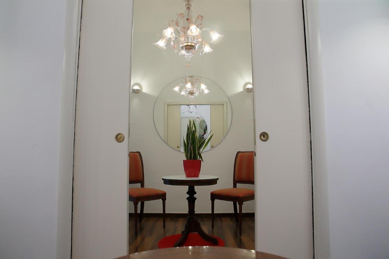 L.T. Savoia Palace & Cavour C.L. Hotel Bari Kültér fotó